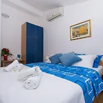 Apartment Markom Kastela