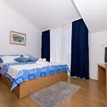 Markom Apartment *